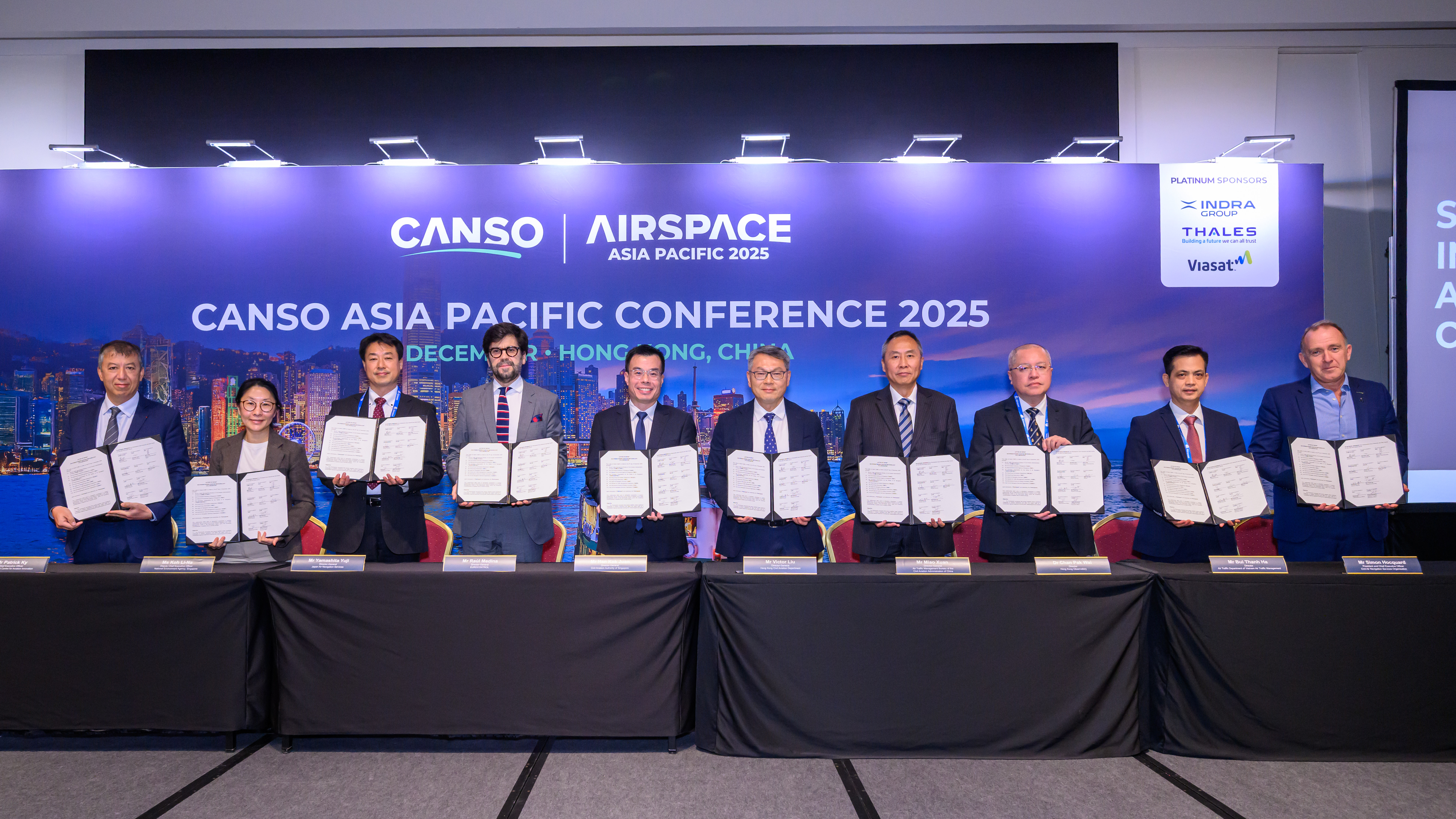 Dr CHAN Pak-wai, Director of the Hong Kong Observatory (third from the right), and senior management representatives of partner organisations signed the Letter of Intent on Strengthening Aviation Meteorology Collaboration at the CANSO Asia Pacific Conference 2025