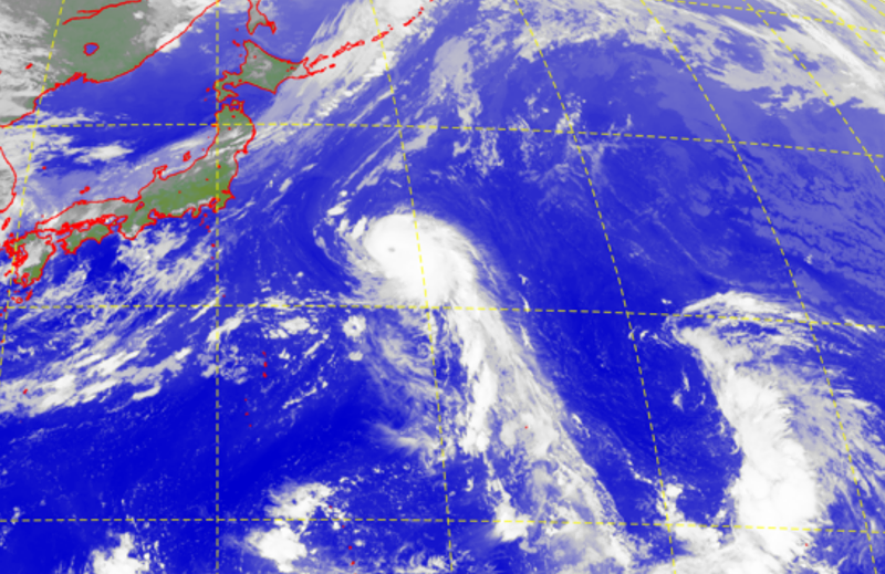 Satellite picture of Typhoon Tokage (2210)