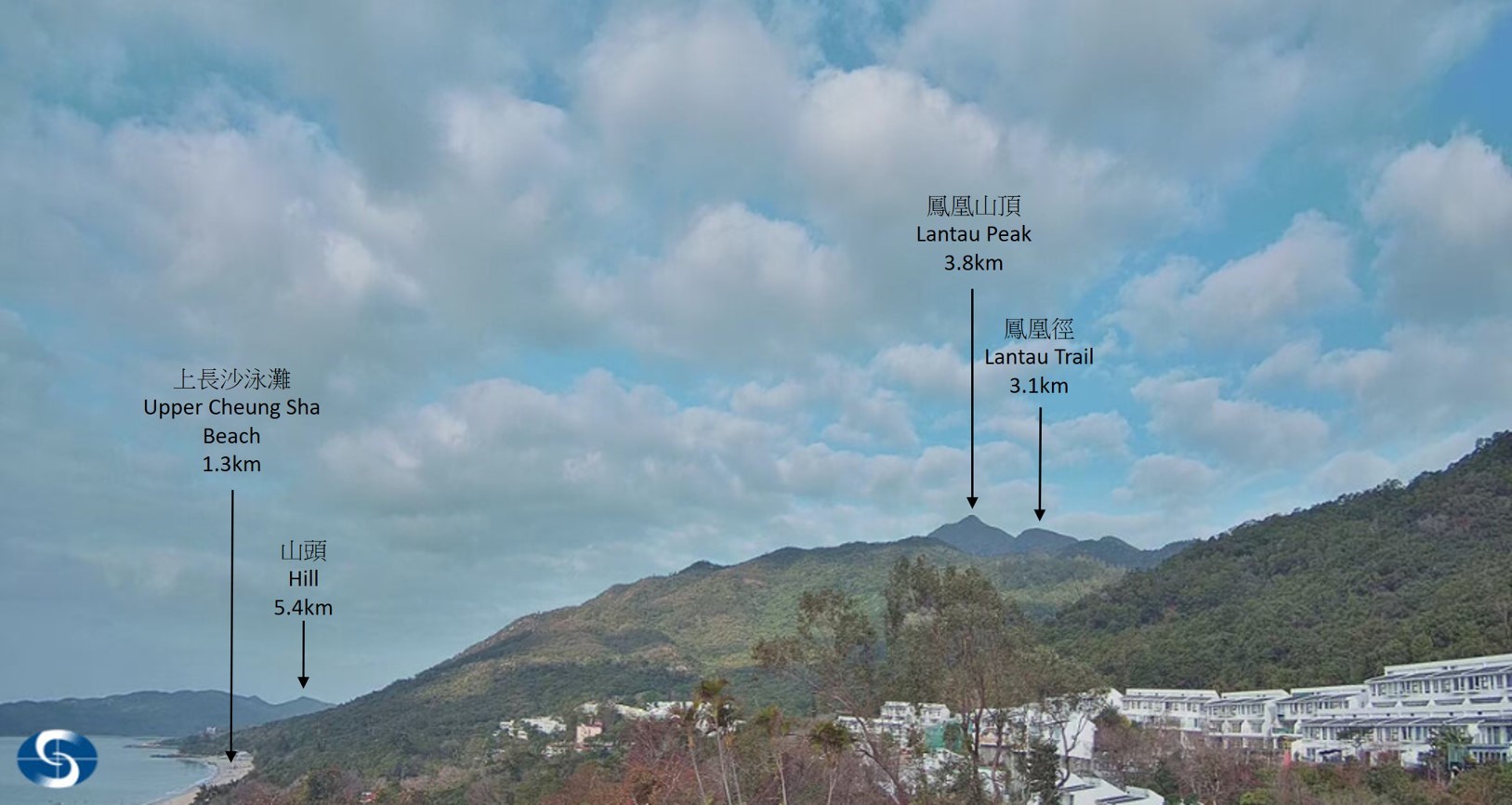 Weather photo looking towards the north at Cheung Sha (distances between landmarks and the weather camera are displayed in kilometres).